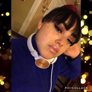 Meet your Posher, Camisha